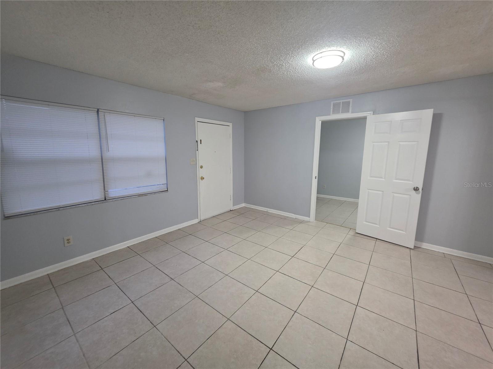 1211 POPPY AVENUE, Orlando, FL 32811