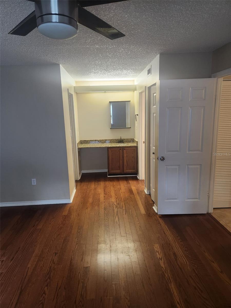 214 RIVERBEND DRIVE, #102, Altamonte Springs, FL 32714