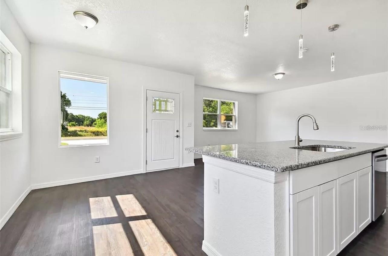 3325 OLD TAMPA HIGHWAY, Lakeland, FL 33803