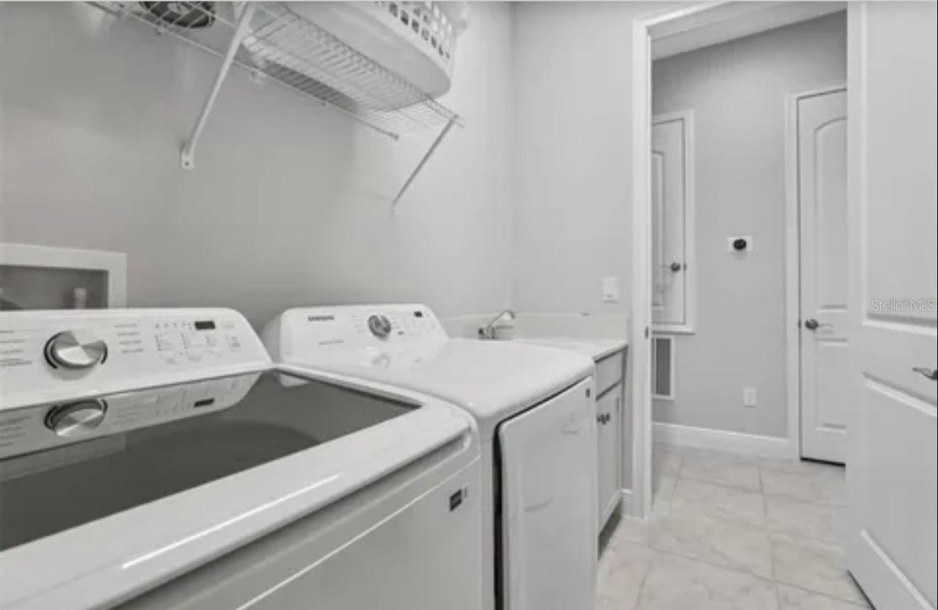 2853 WILLOWSEED LANE, St Cloud, FL 34772