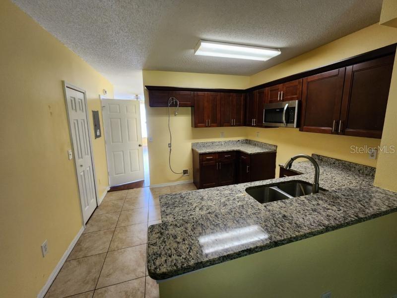 6563 OSPREY LAKE CIRCLE, Riverview, FL 33578