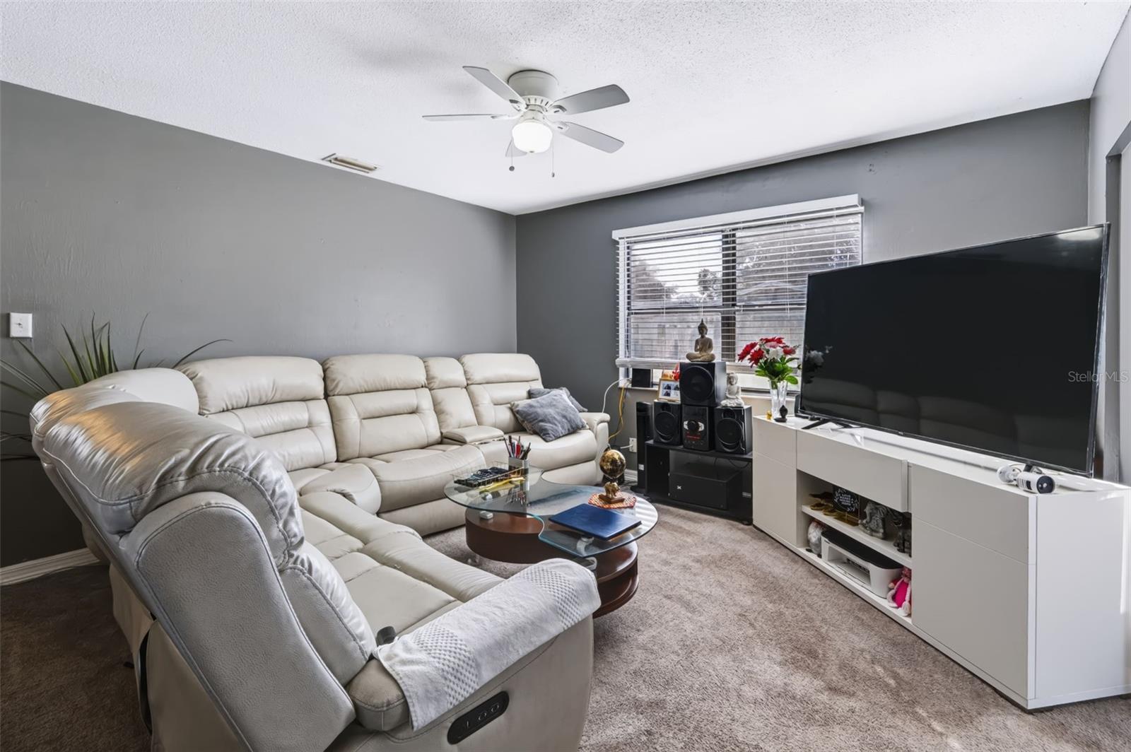 1884 ATTUCKS AVENUE, Orlando, FL 32811