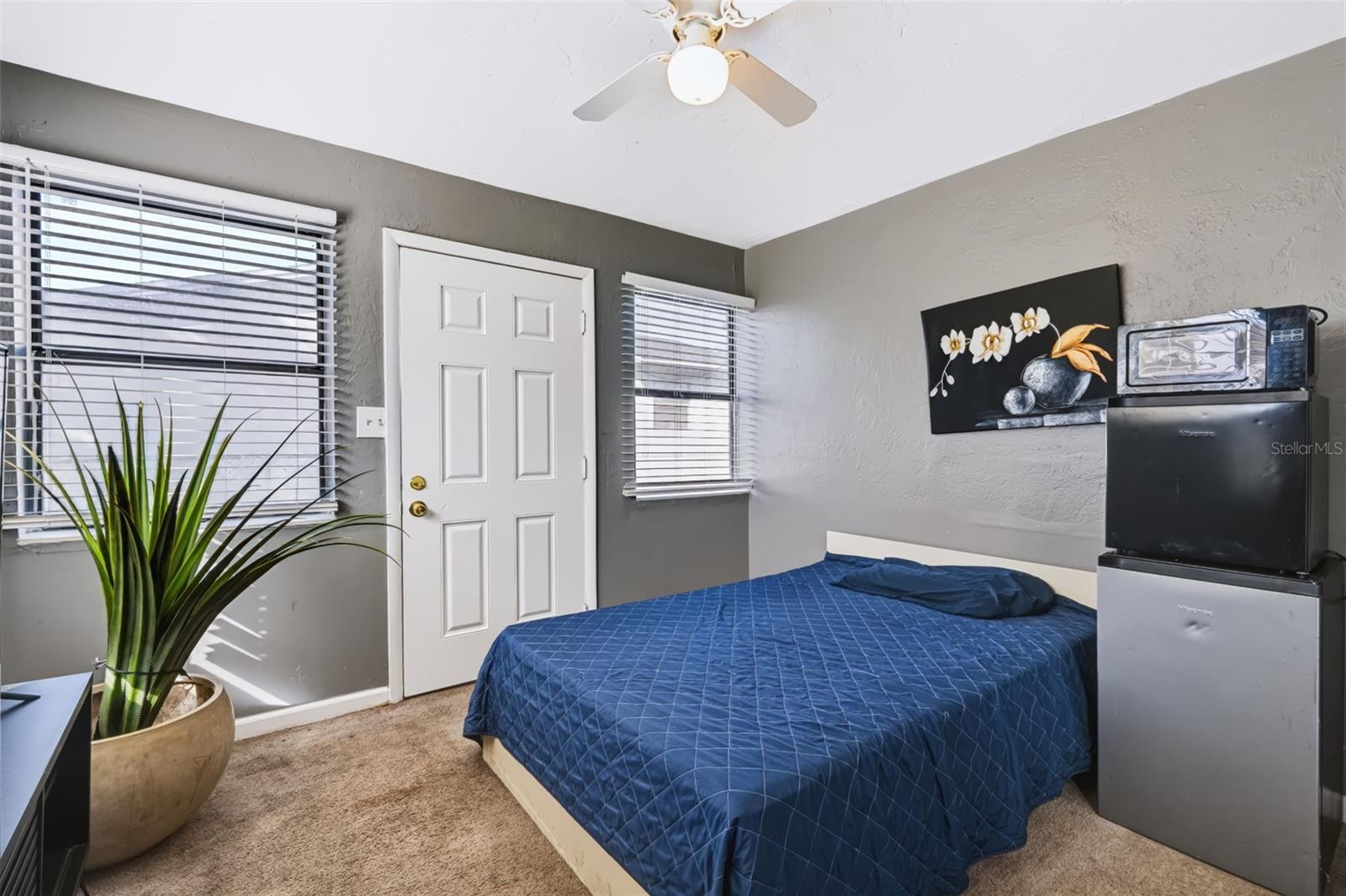 1884 ATTUCKS AVENUE, Orlando, FL 32811