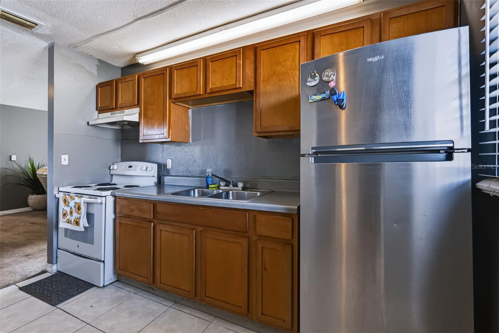 1884 ATTUCKS AVENUE, Orlando, FL 32811