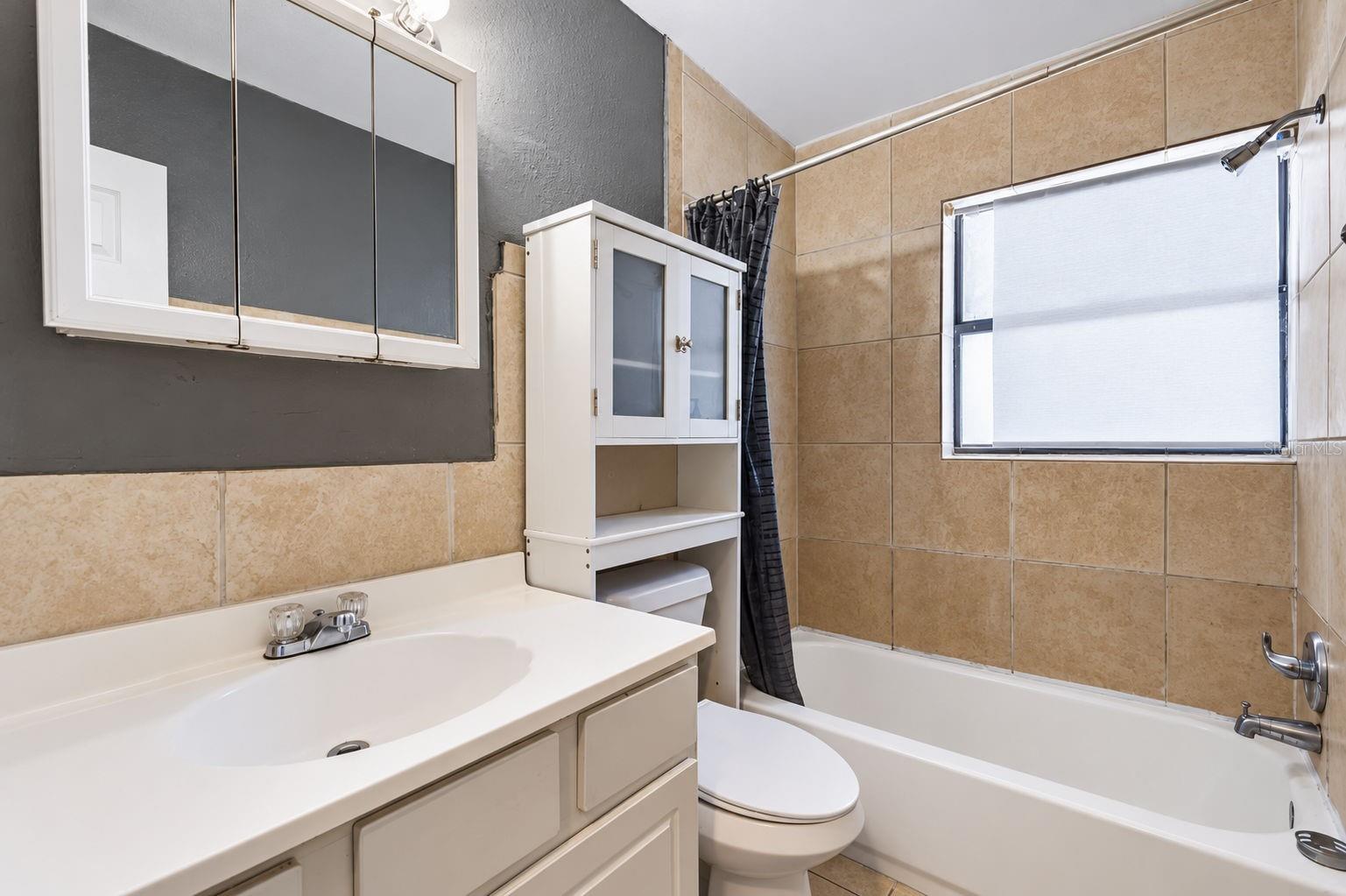 1884 ATTUCKS AVENUE, Orlando, FL 32811