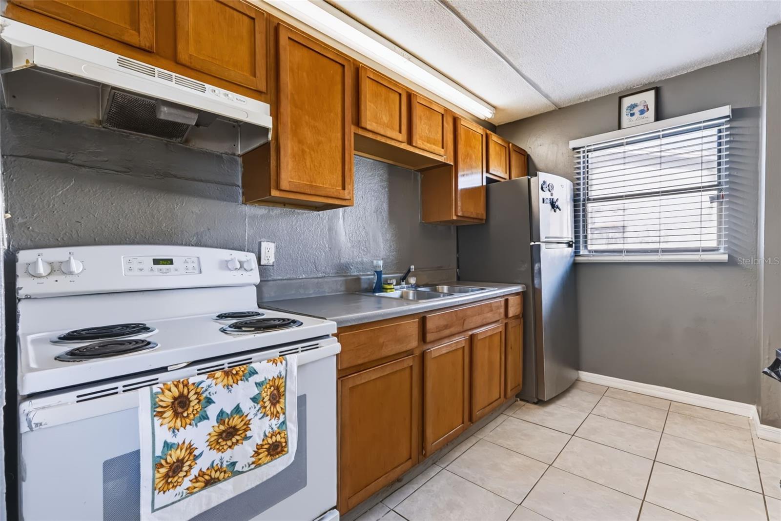 1884 ATTUCKS AVENUE, Orlando, FL 32811