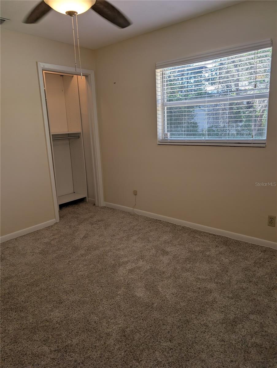 Guest bedroom custom closet
