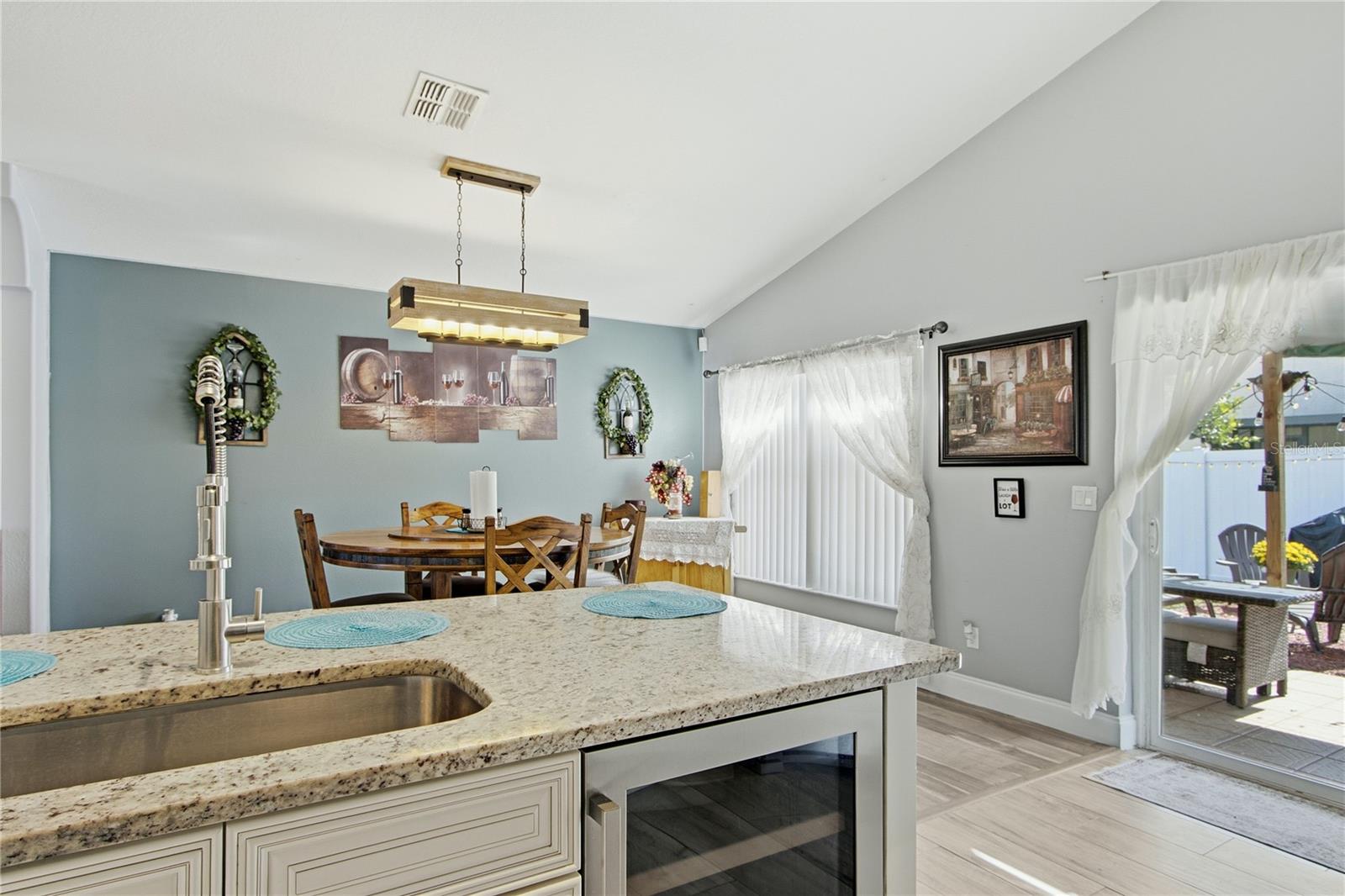 10881 BROWN TROUT CIRCLE, Orlando, FL 32825 10881 BROWN TROUT CIRCLE, Orlando, FL 32825