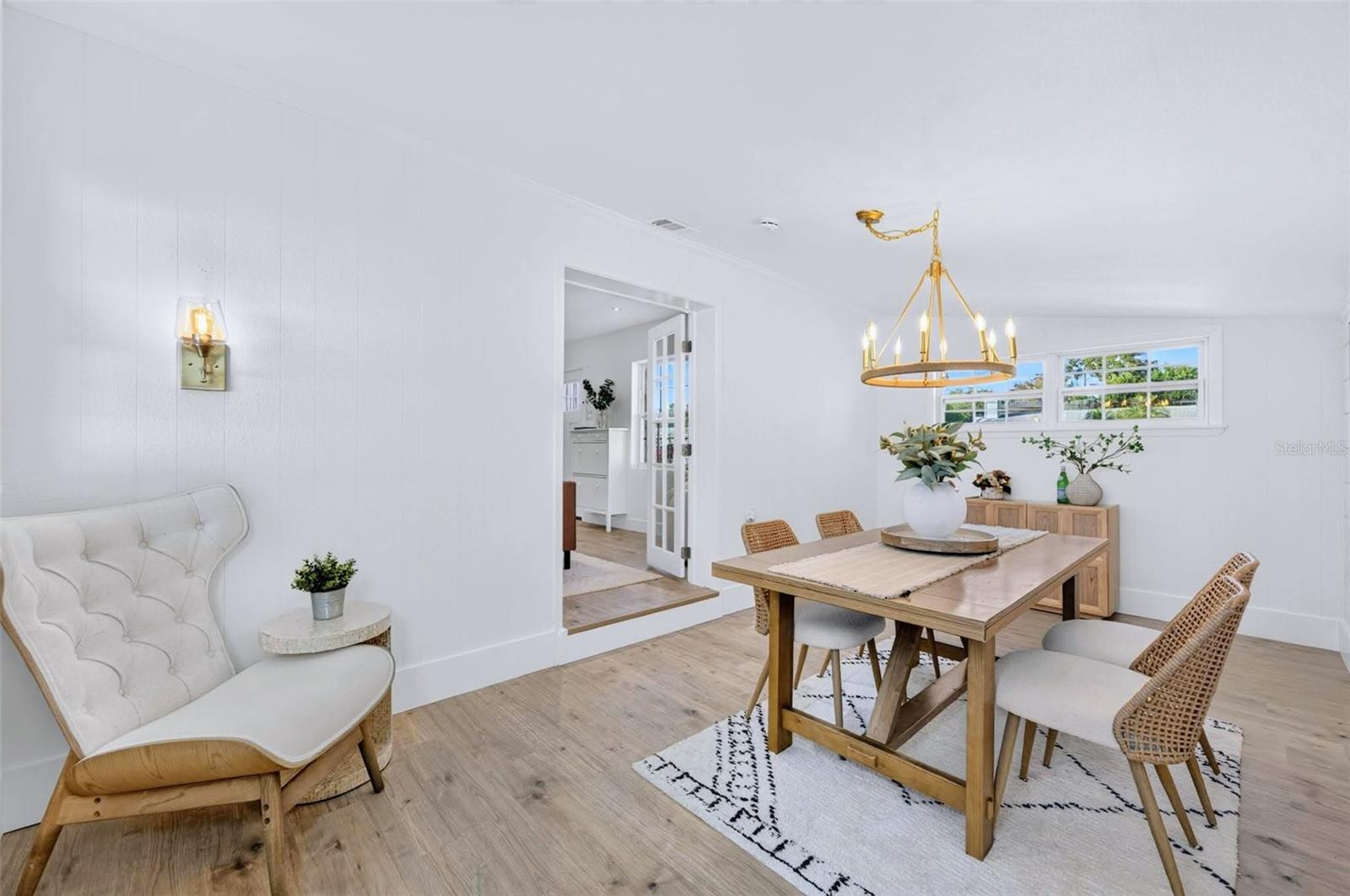 There's space in this corner for a reading nook and on the other end theres space for a buffet table or console table as well