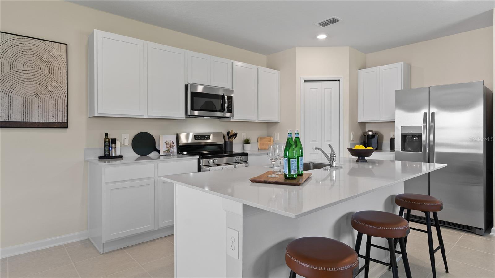 1605 WILLOW GARDEN LOOP, Eustis, FL 32726 1605 WILLOW GARDEN LOOP, Eustis, FL 32726