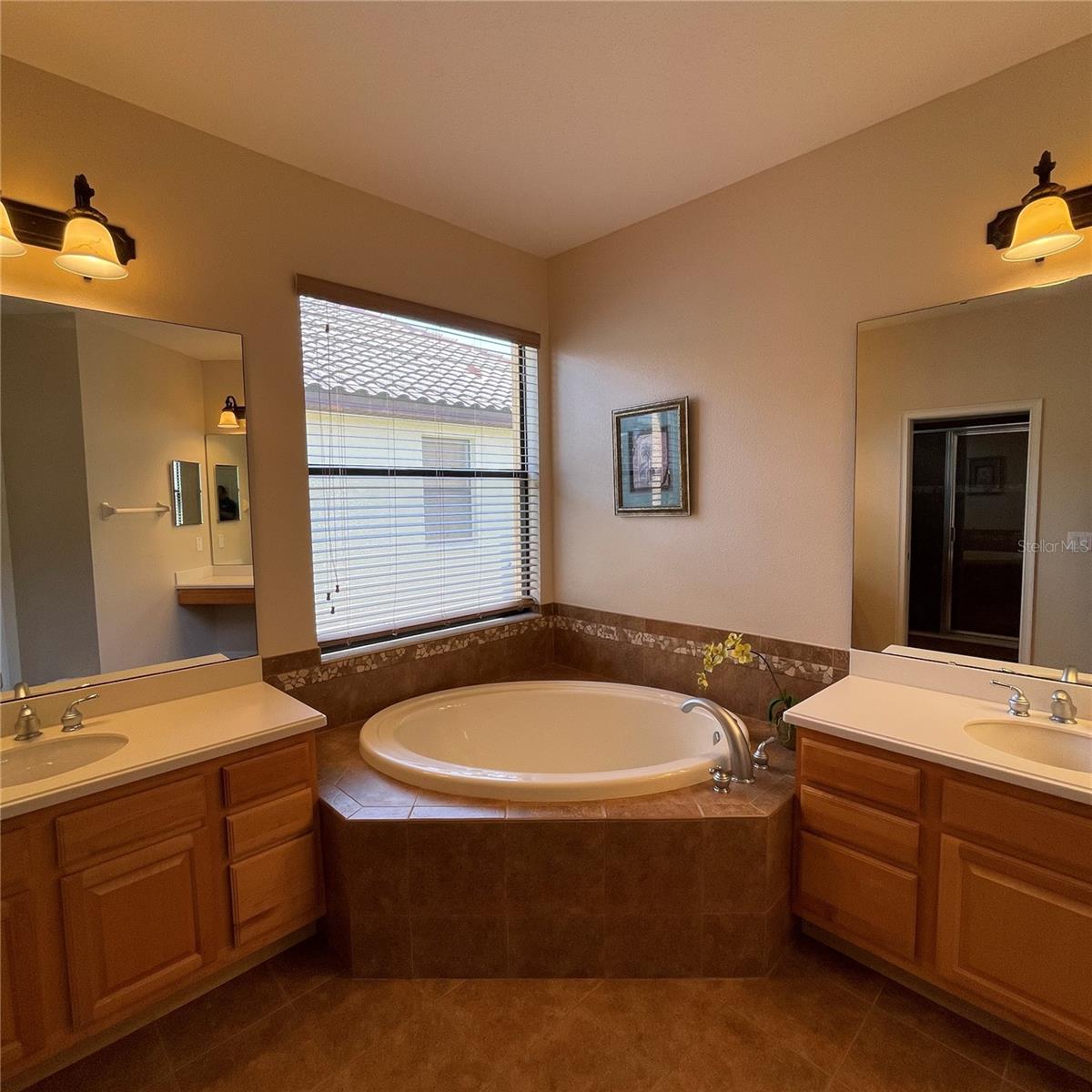 353 VILLA SORRENTO CIRCLE, Haines City, FL 33844