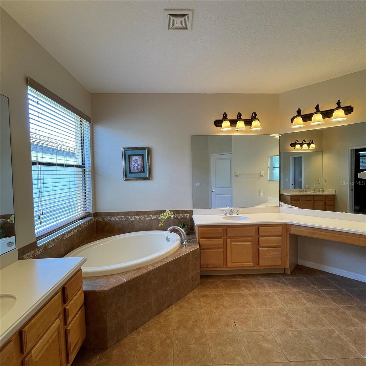 353 VILLA SORRENTO CIRCLE, Haines City, FL 33844