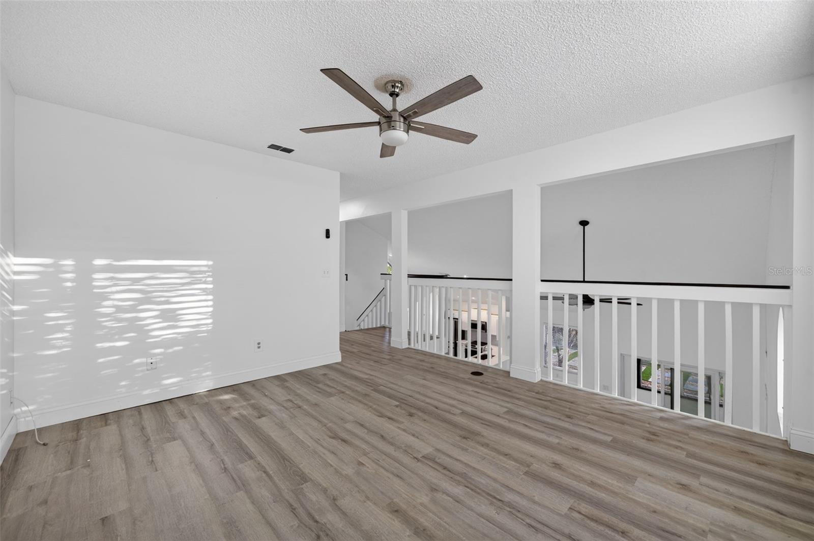 3828 GUILDFORD COURT, Orlando, FL 32817