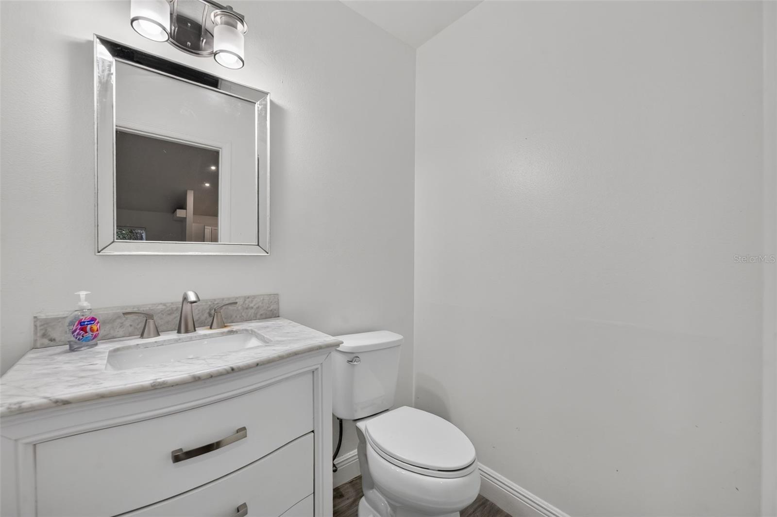3828 GUILDFORD COURT, Orlando, FL 32817