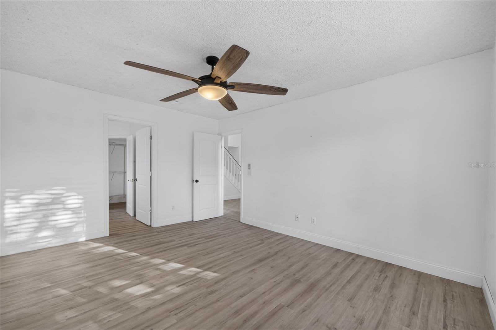 3828 GUILDFORD COURT, Orlando, FL 32817