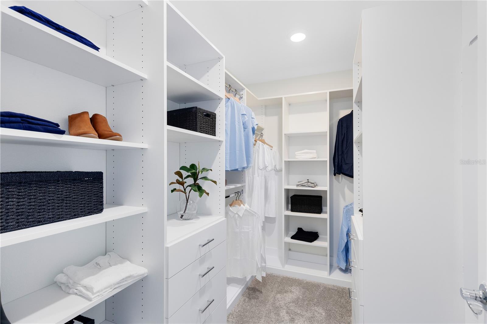 Model Home Design Only. Pictures and furnishings are for illustrative purposes only. Elevations, colors and options may vary. Furniture is for model home staging only.