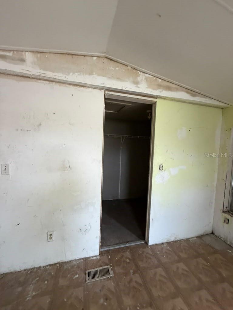8801 DEER RUN DRIVE, Lake Wales, FL 33898 8801 DEER RUN DRIVE, Lake Wales, FL 33898