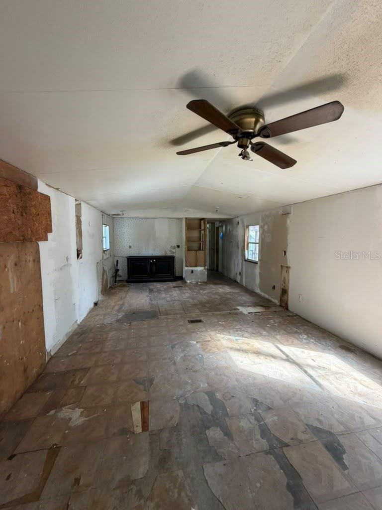 8801 DEER RUN DRIVE, Lake Wales, FL 33898