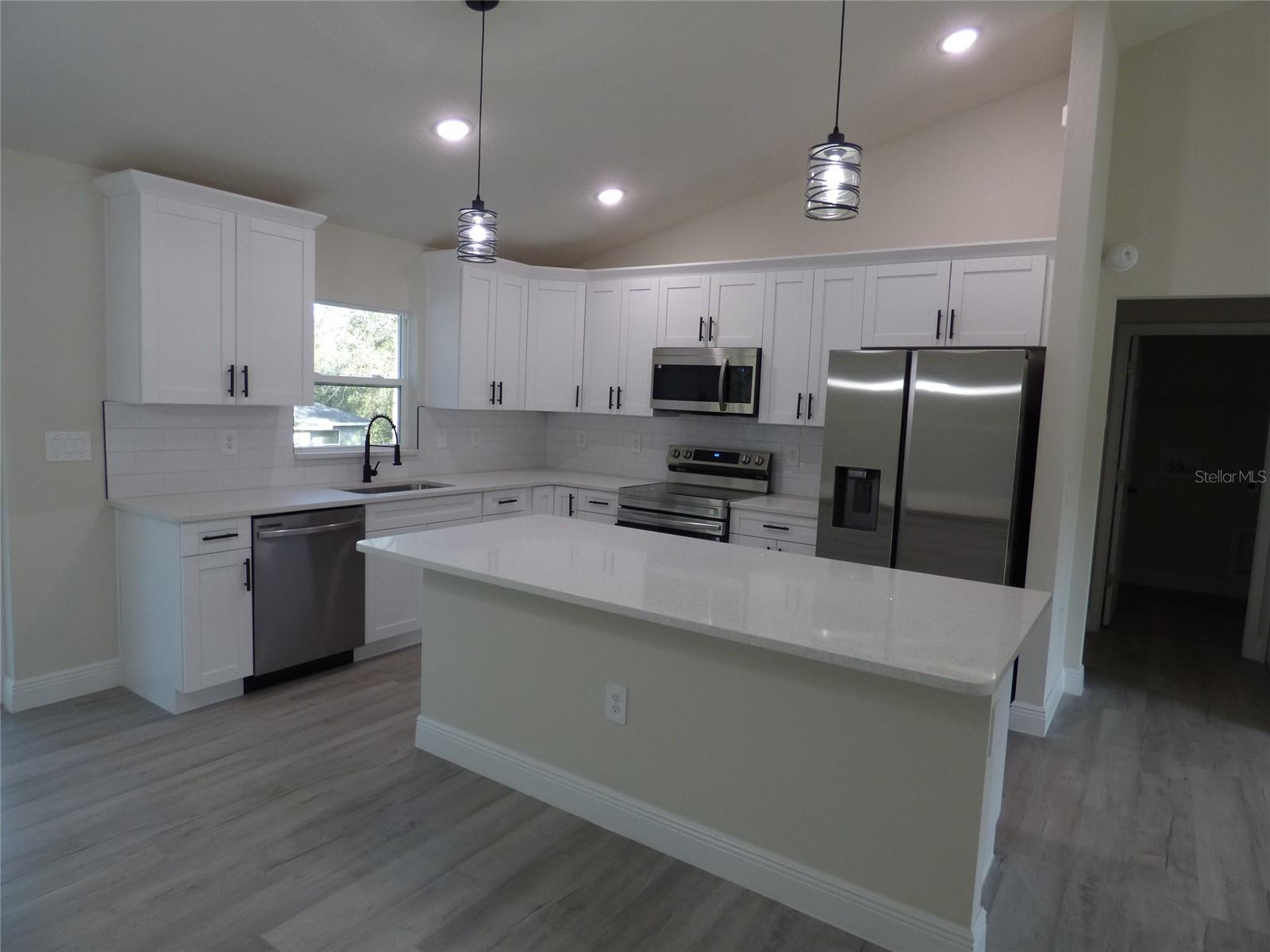 8458 N BOLDER DRIVE, Citrus Springs, FL 34434
