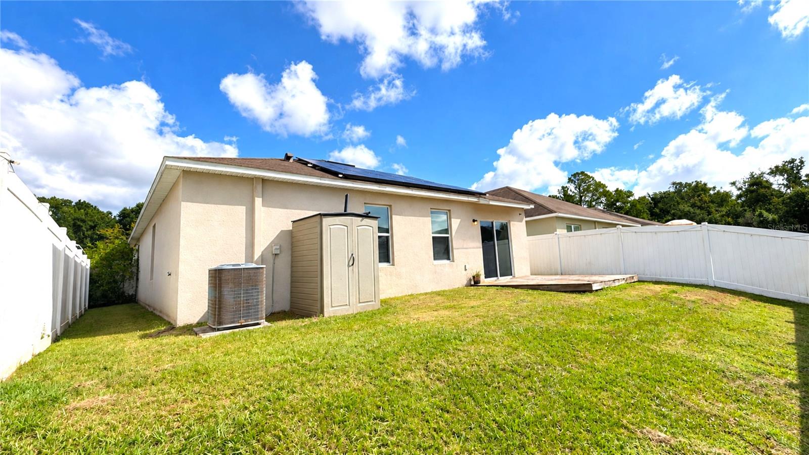 1413 WALLACE MANOR PASS, Winter Haven, FL 33880