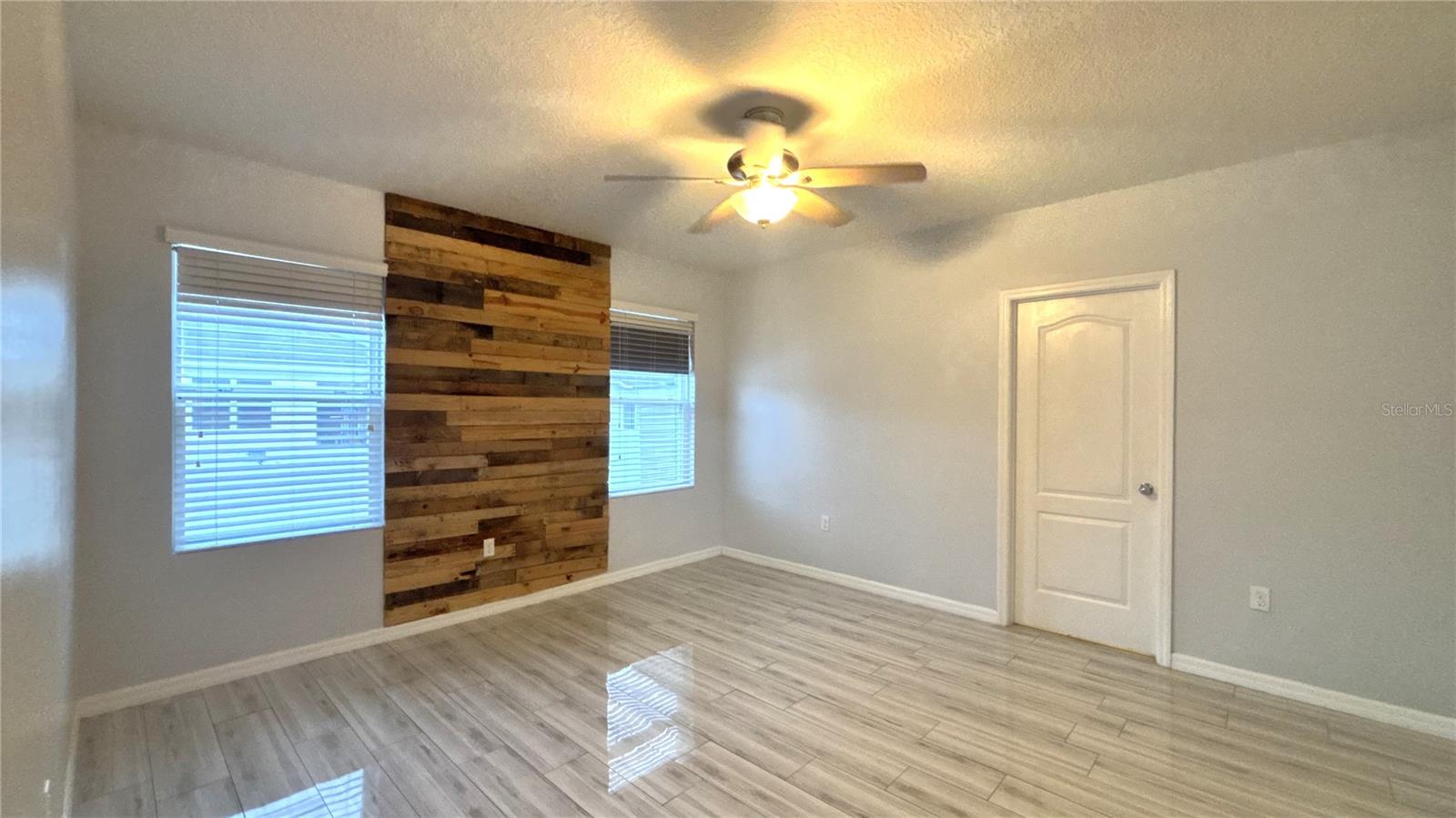 1413 WALLACE MANOR PASS, Winter Haven, FL 33880