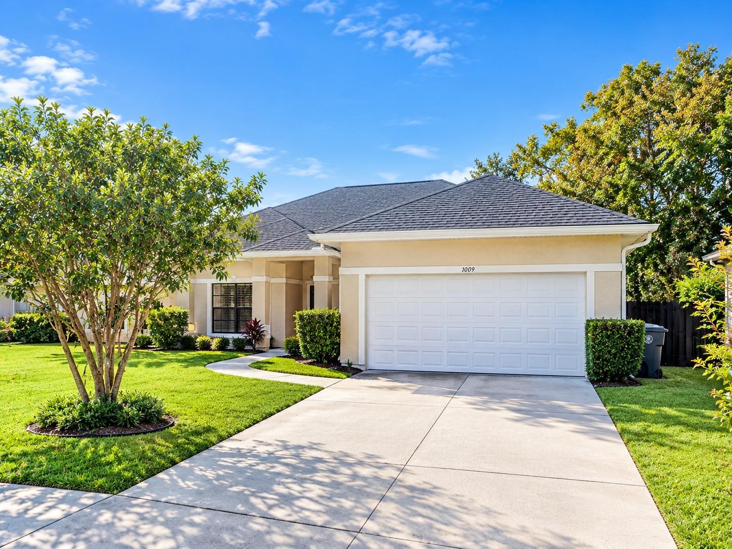 1009 CORKWOOD DRIVE, Oviedo, FL 32765