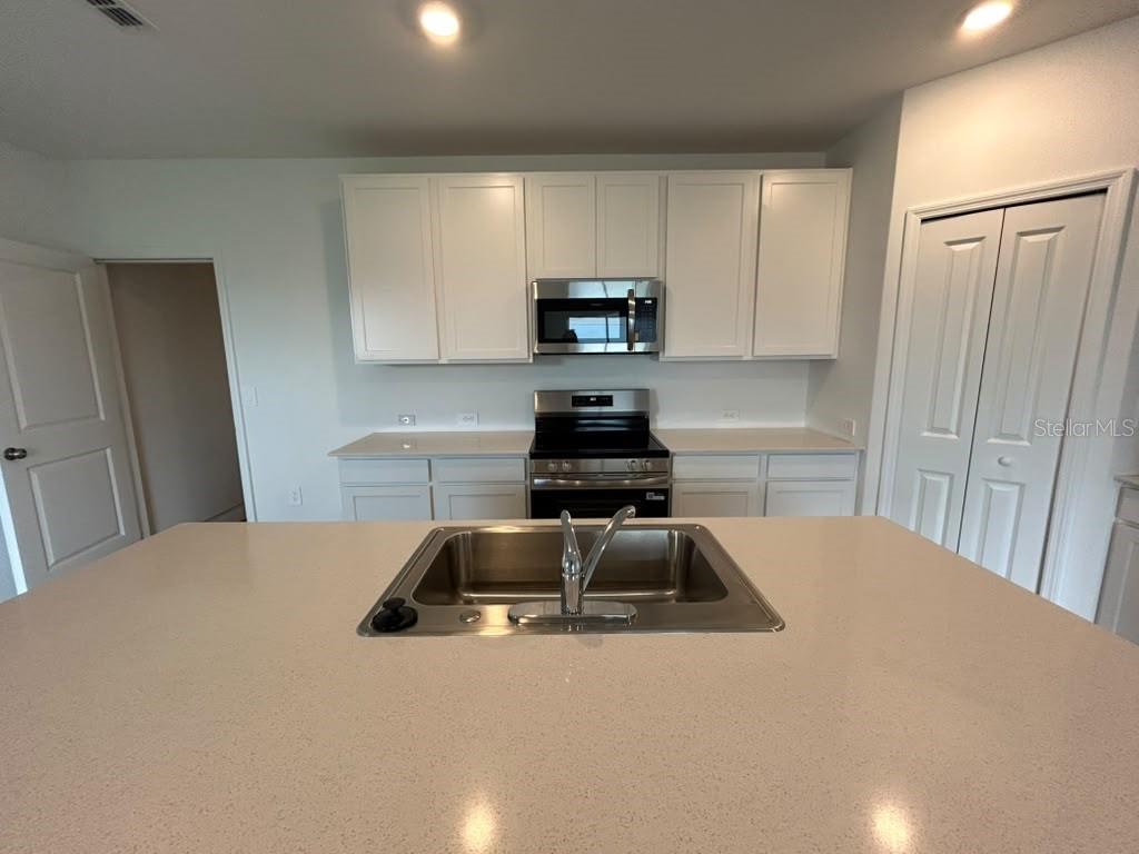 6253 BOTTICELLA BOULEVARD, Winter Haven, FL 33884