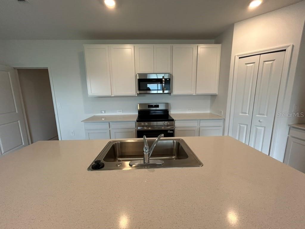 6253 BOTTICELLA BOULEVARD, Winter Haven, FL 33884