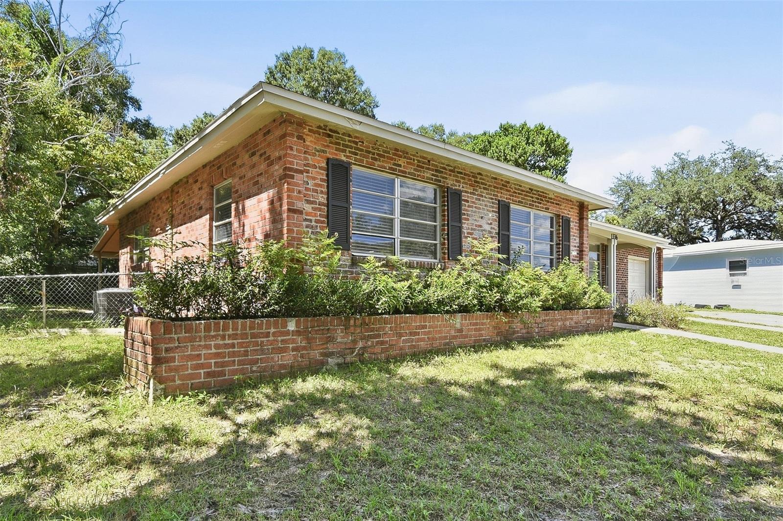 1336 W HARTLEY CIRCLE, Deltona, FL 32725