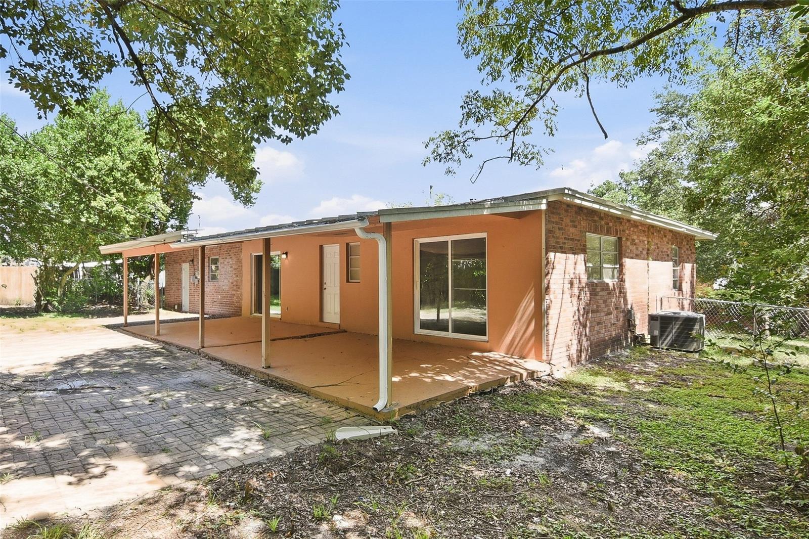 1336 W HARTLEY CIRCLE, Deltona, FL 32725