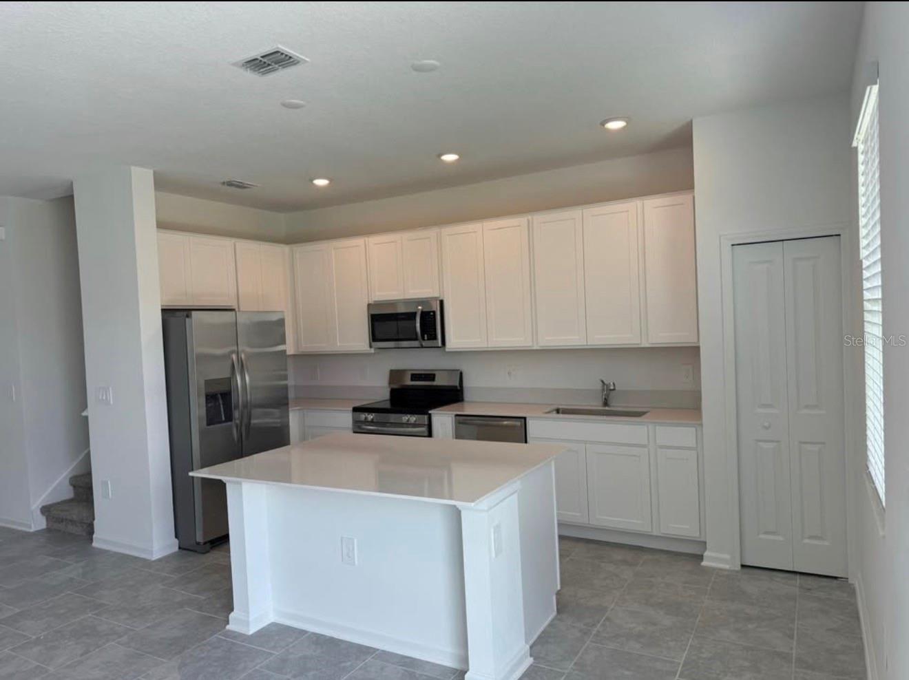 3223 LAURENT LOOP, Davenport, FL 33837 3223 LAURENT LOOP, Davenport, FL 33837