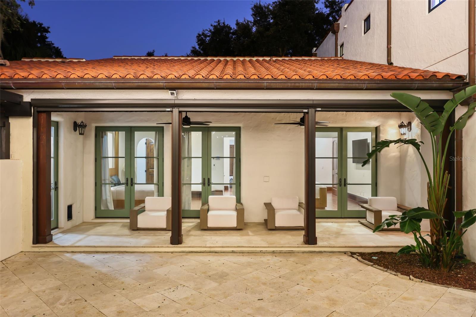 Covered lanai