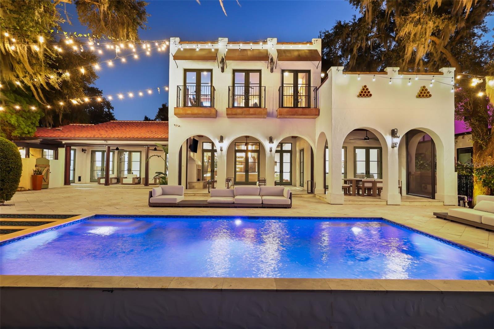 Twilight vibes by the pool