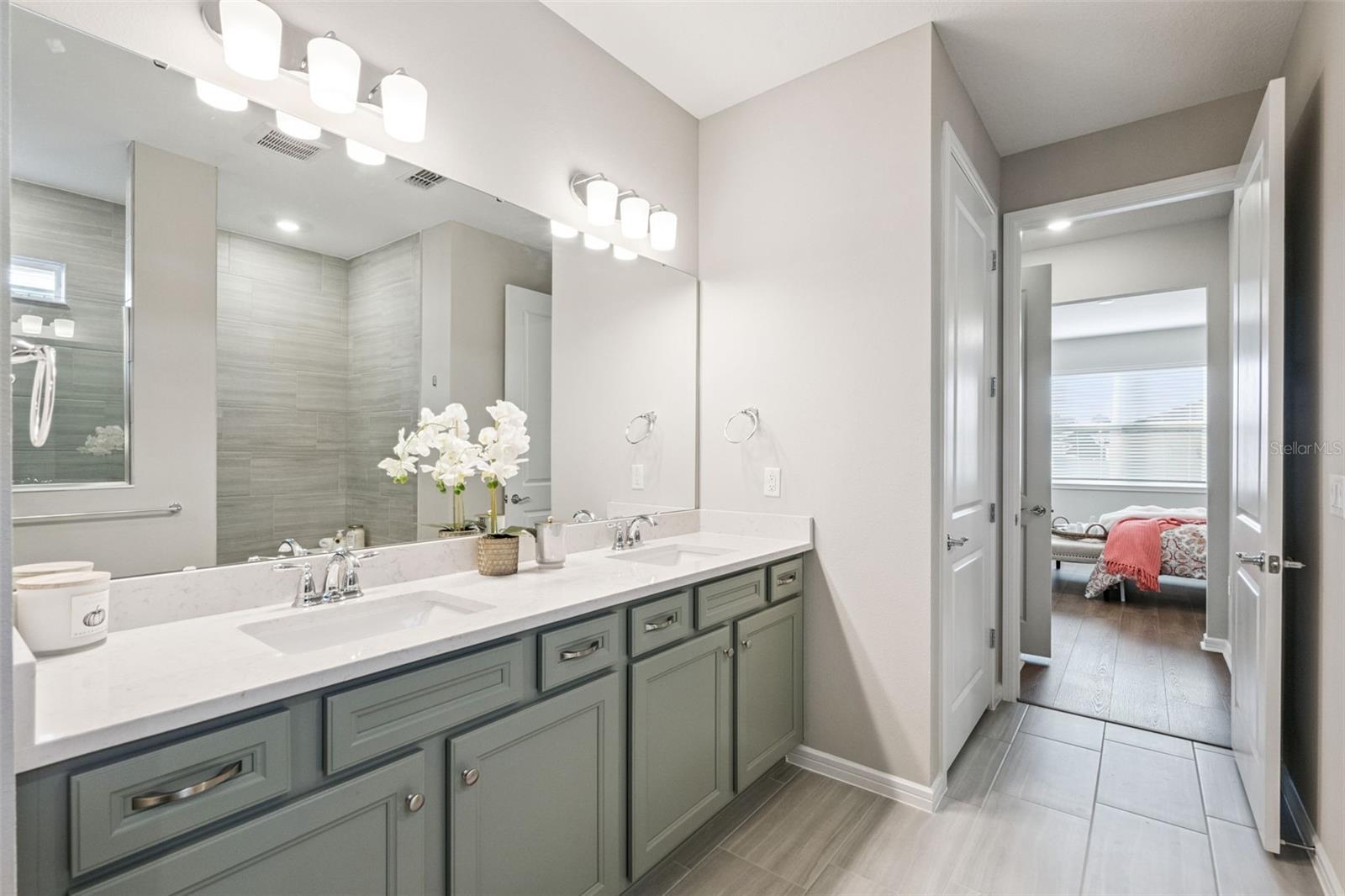 Primary En-Suite