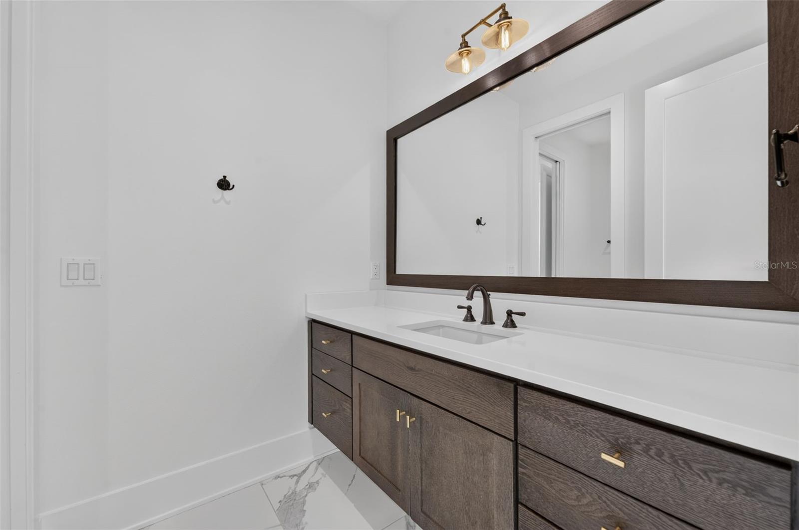 Bedroom 2 - private vanity