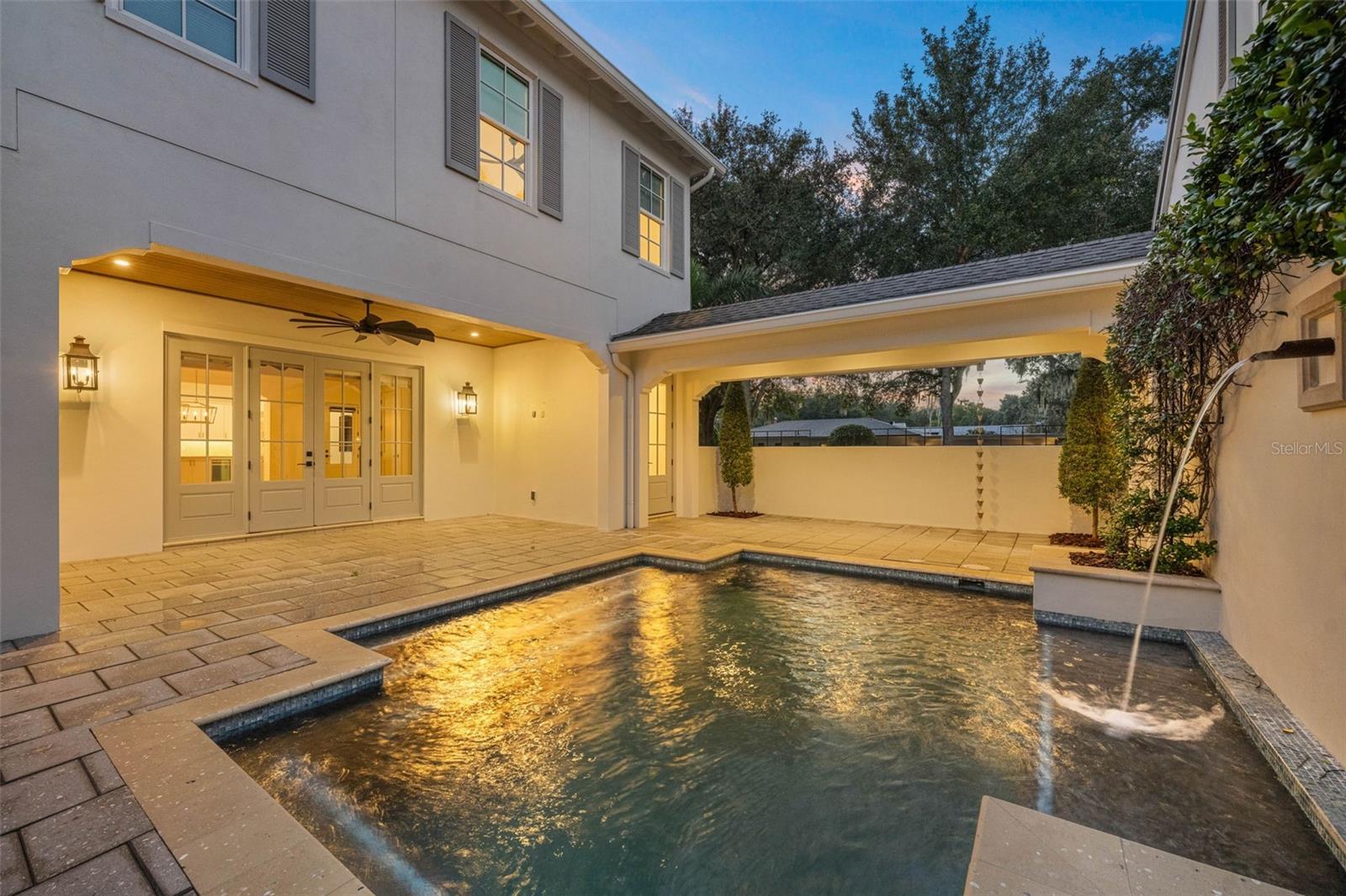Private courtyard