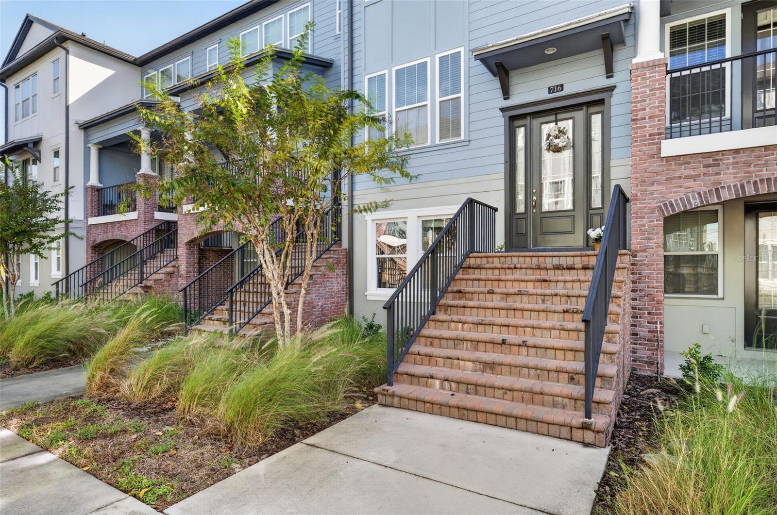 716 GRADO POINT, Oviedo, FL 32765