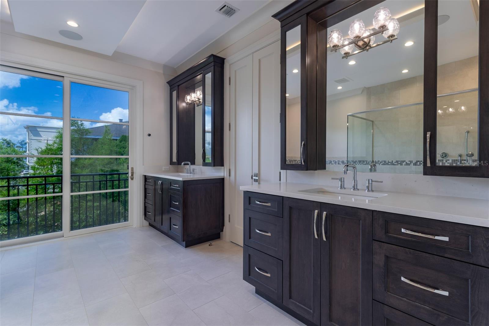 125 S INTERLACHEN AVENUE, #4, Winter Park, FL 32789