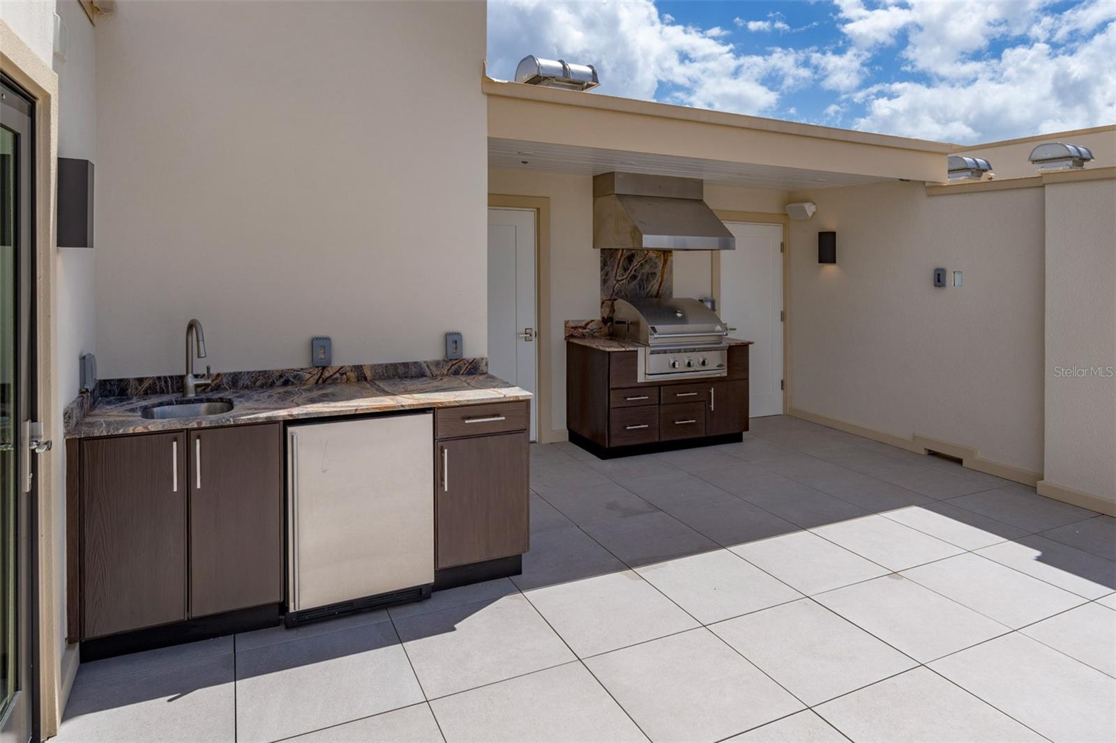 125 S INTERLACHEN AVENUE, #4, Winter Park, FL 32789