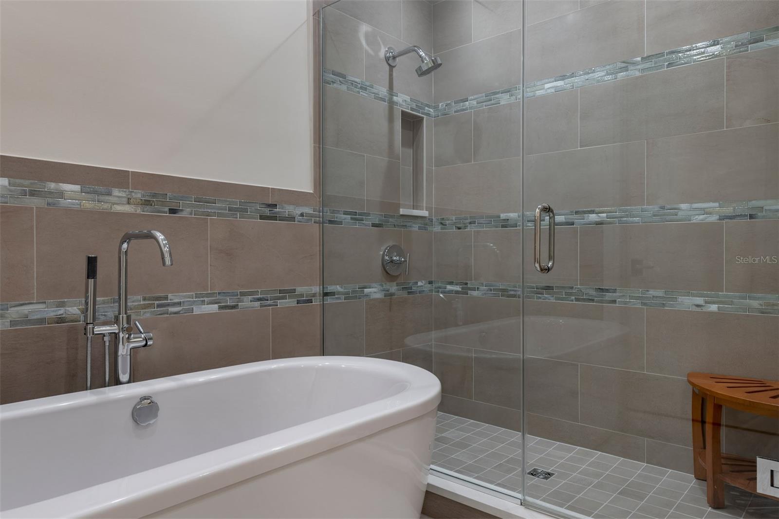 125 S INTERLACHEN AVENUE, #4, Winter Park, FL 32789