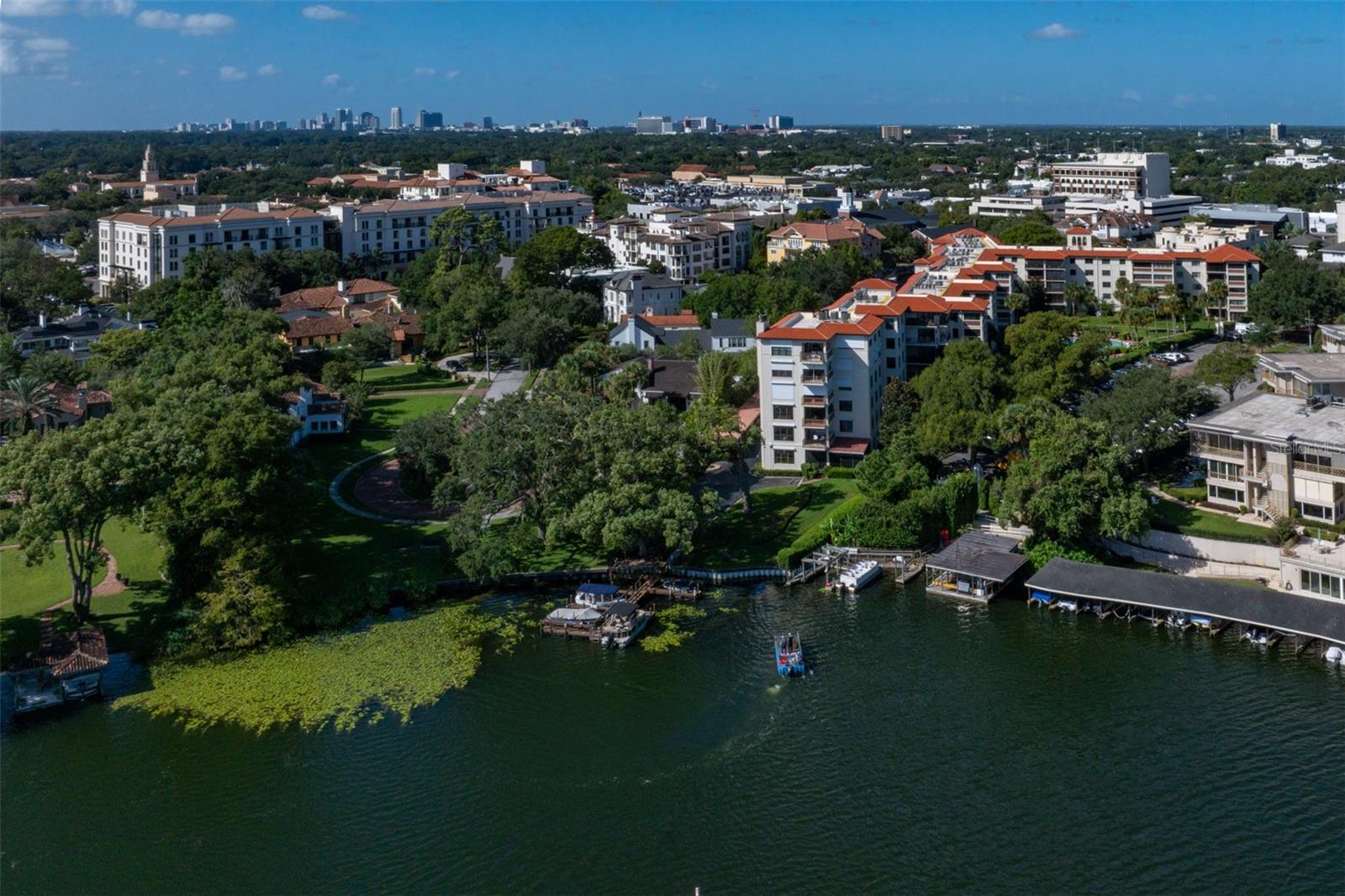 125 S INTERLACHEN AVENUE, #4, Winter Park, FL 32789
