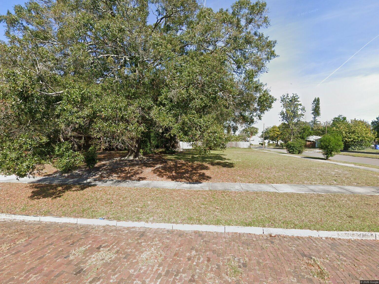 4301 3RD AVENUE S, St Petersburg, FL 33711 4301 3RD AVENUE S, St Petersburg, FL 33711