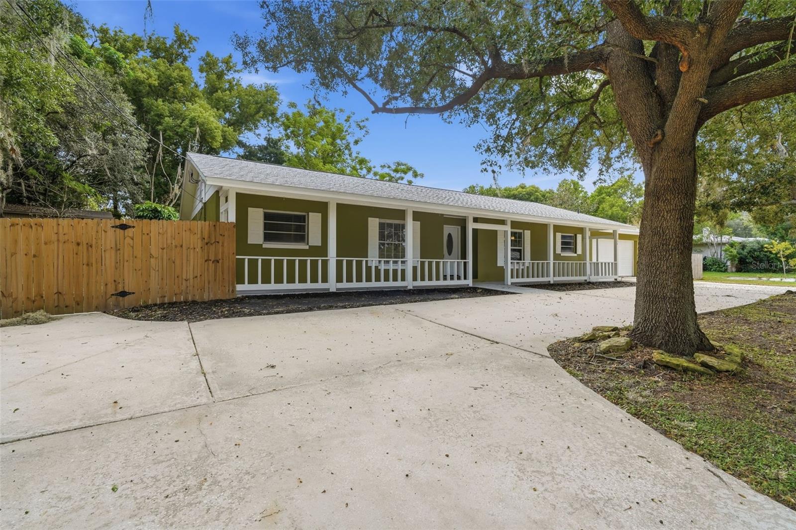 124 PARK AVENUE, Casselberry, FL 32707 124 PARK AVENUE, Casselberry, FL 32707