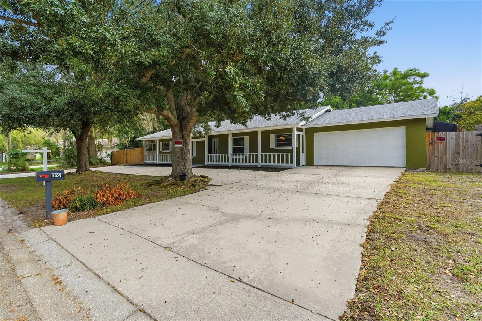 124 PARK AVENUE, Casselberry, FL 32707 124 PARK AVENUE, Casselberry, FL 32707