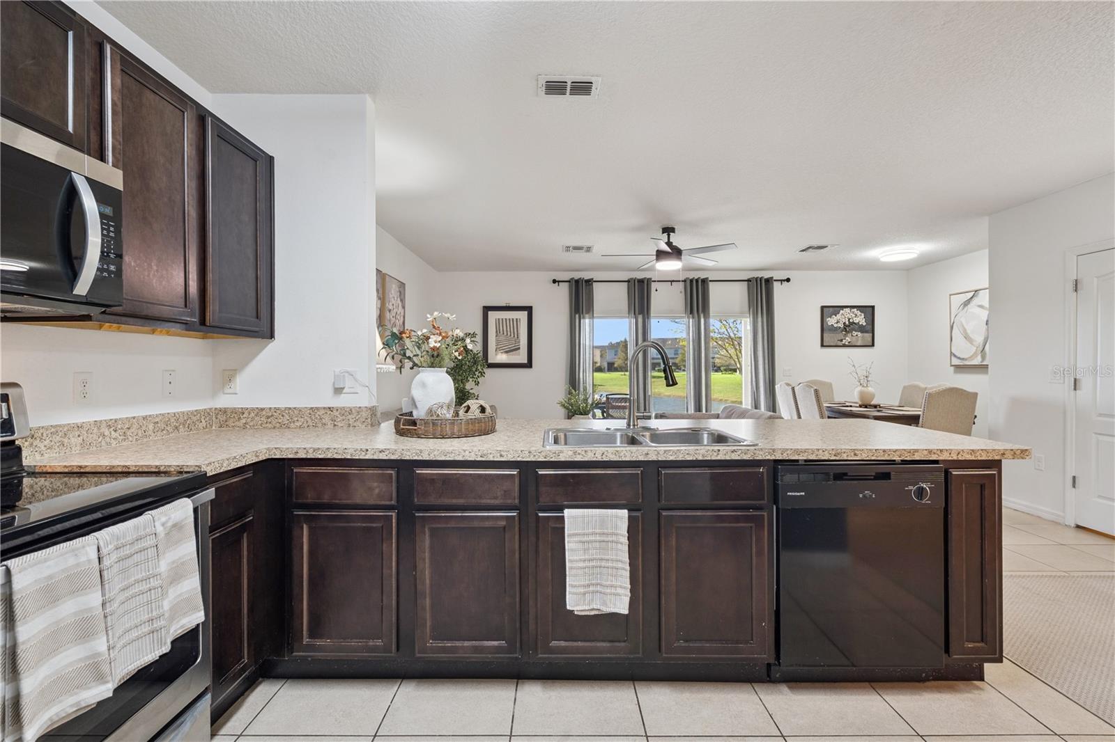 359 ARBOR LAKES DRIVE, Davenport, FL 33896