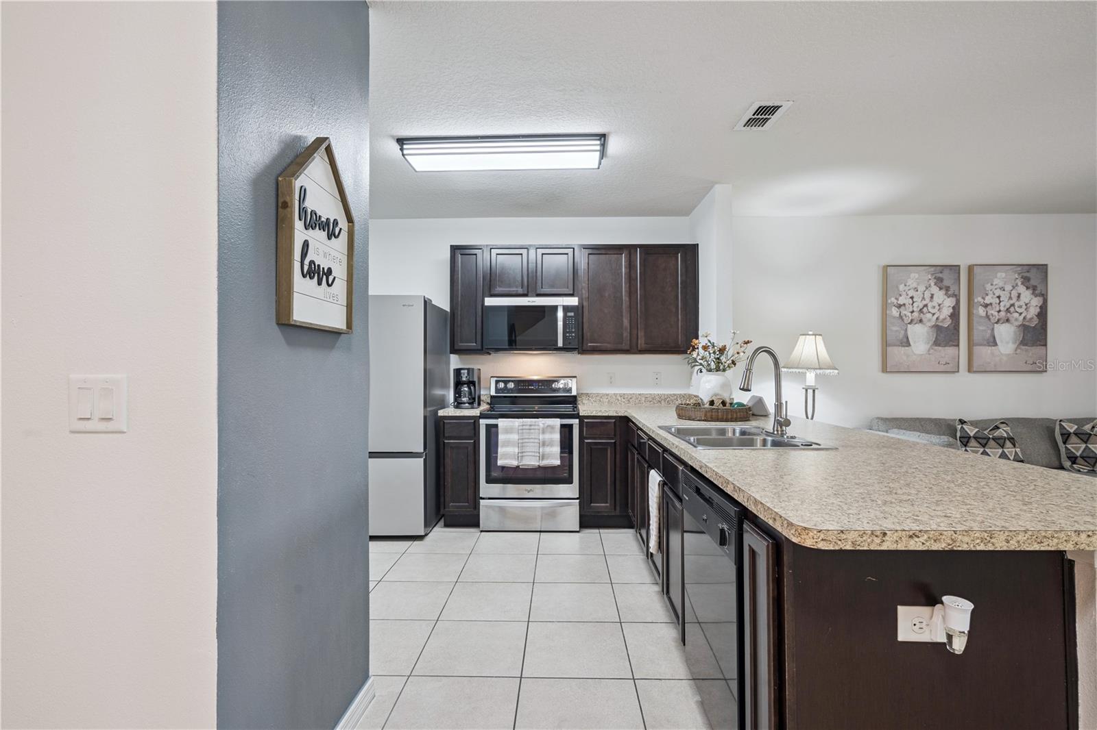 359 ARBOR LAKES DRIVE, Davenport, FL 33896