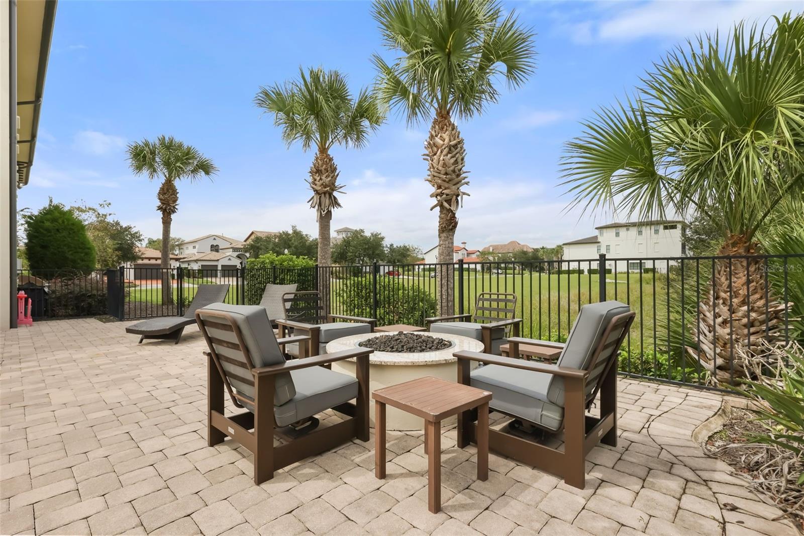 580 MUIRFIELD LOOP, Kissimmee, FL 34747
