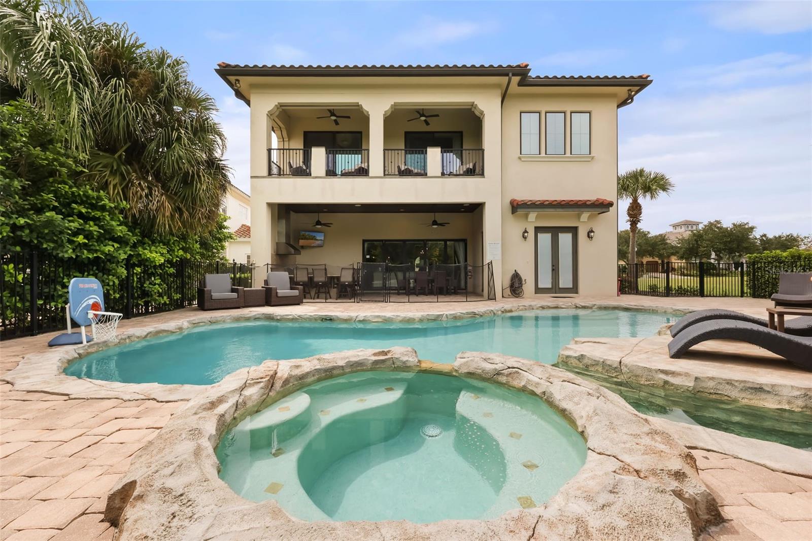 580 MUIRFIELD LOOP, Kissimmee, FL 34747