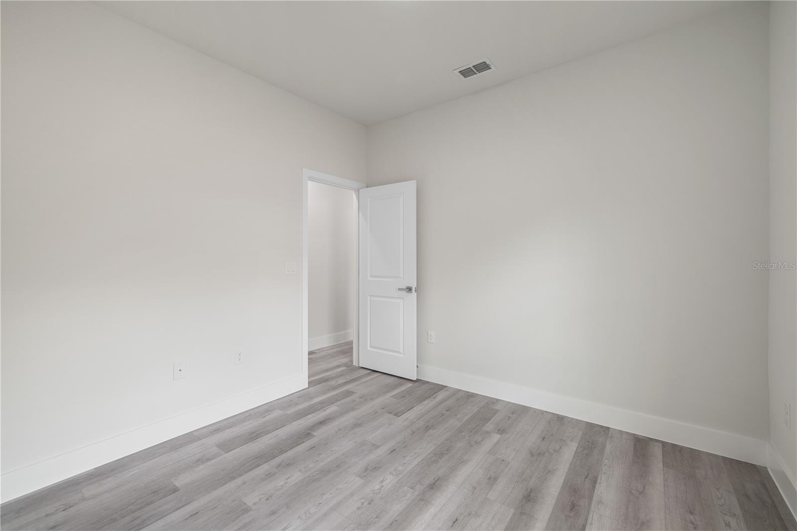 1601 W COUNTRY CLUB BOULEVARD, Citrus Springs, FL 34434