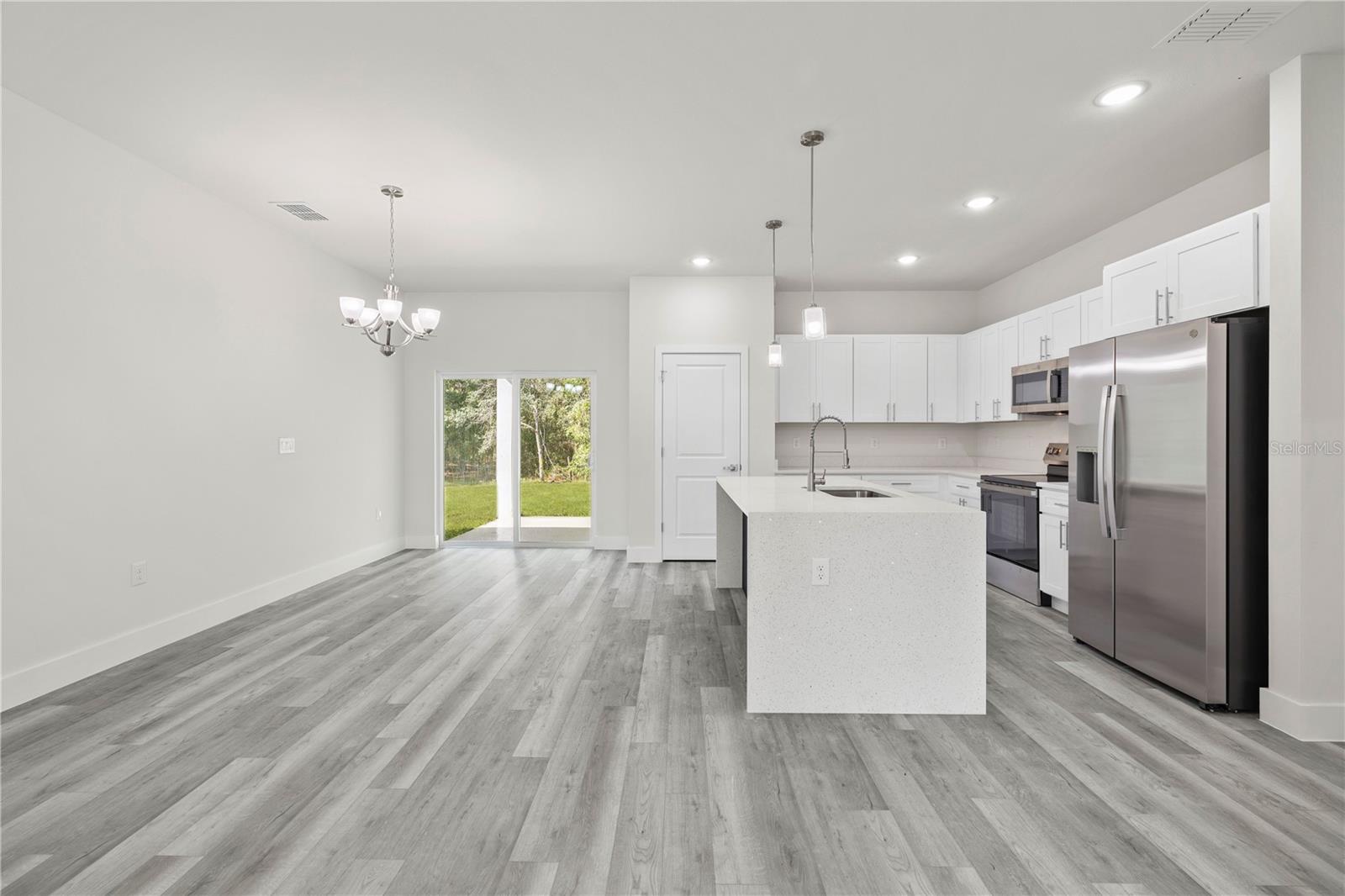 1601 W COUNTRY CLUB BOULEVARD, Citrus Springs, FL 34434